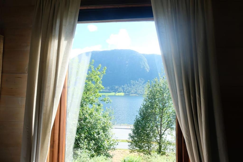 Apartment With Lake View In Jolster Ardal  Exterior photo