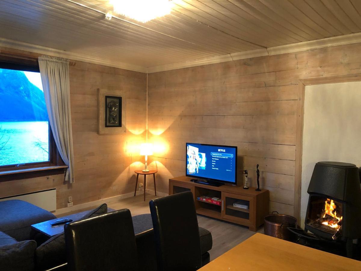 Apartment With Lake View In Jolster Ardal  Exterior photo