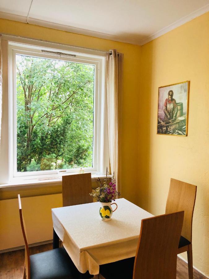 Apartment With Lake View In Jolster Ardal  Exterior photo